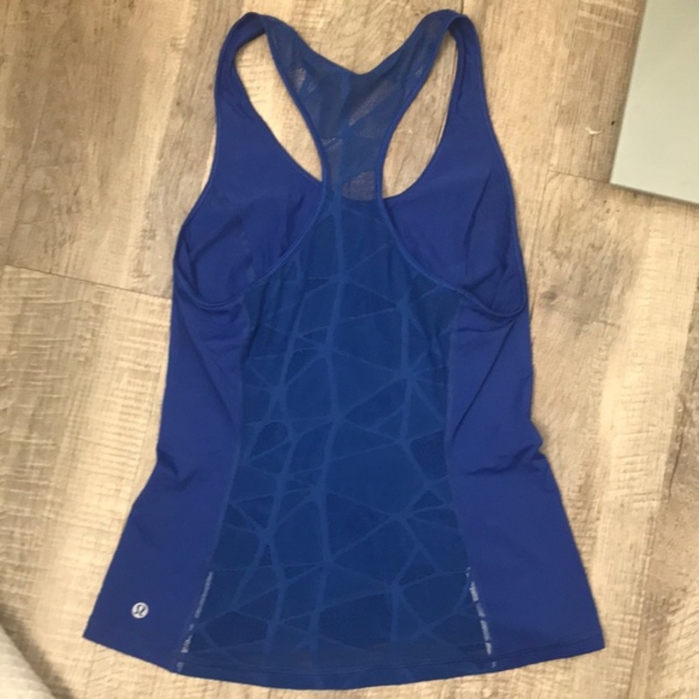 EUC Lululemon Goal Crusher Blue Tank Size 4 - Picture 4 of 7
